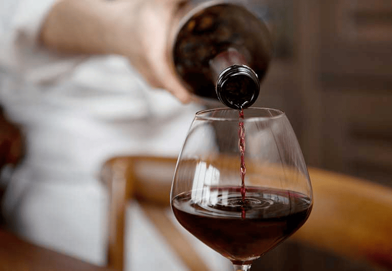 wine in glass Swirl Red Wine Glasses