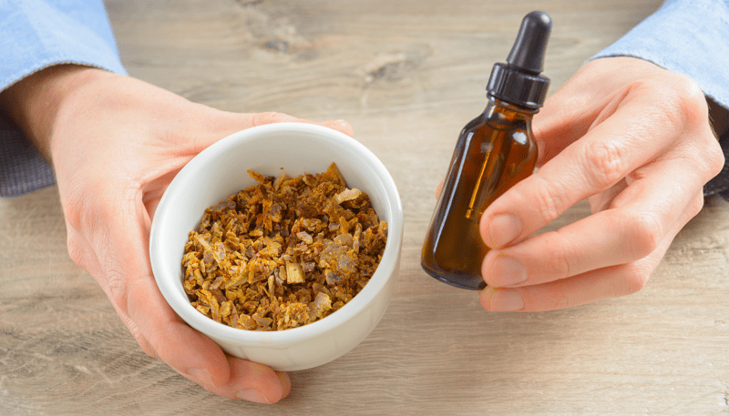 Propolis: Benefits, Uses and Side Effects