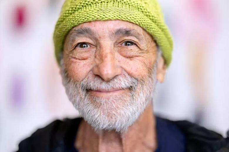 Man with knitted cap