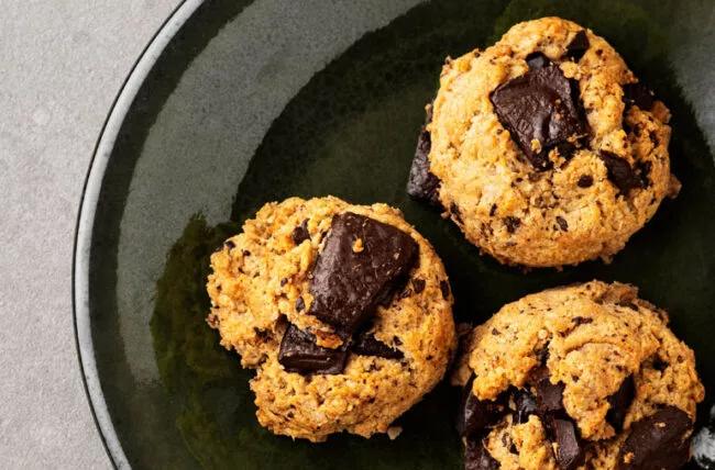 Dark chocolate chewie cookies on plate