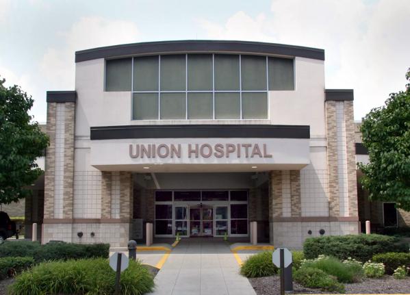 Union Hospital Main Ent. 2014 &#8211; 01