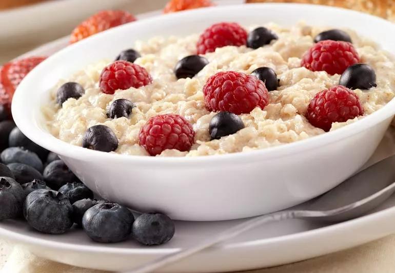 Is Oatmeal Always Healthy for Breakfast?