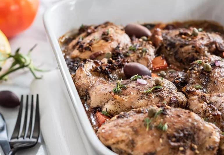 Mediterranean Chicken Thighs With Tomatoes and Basil Recipe