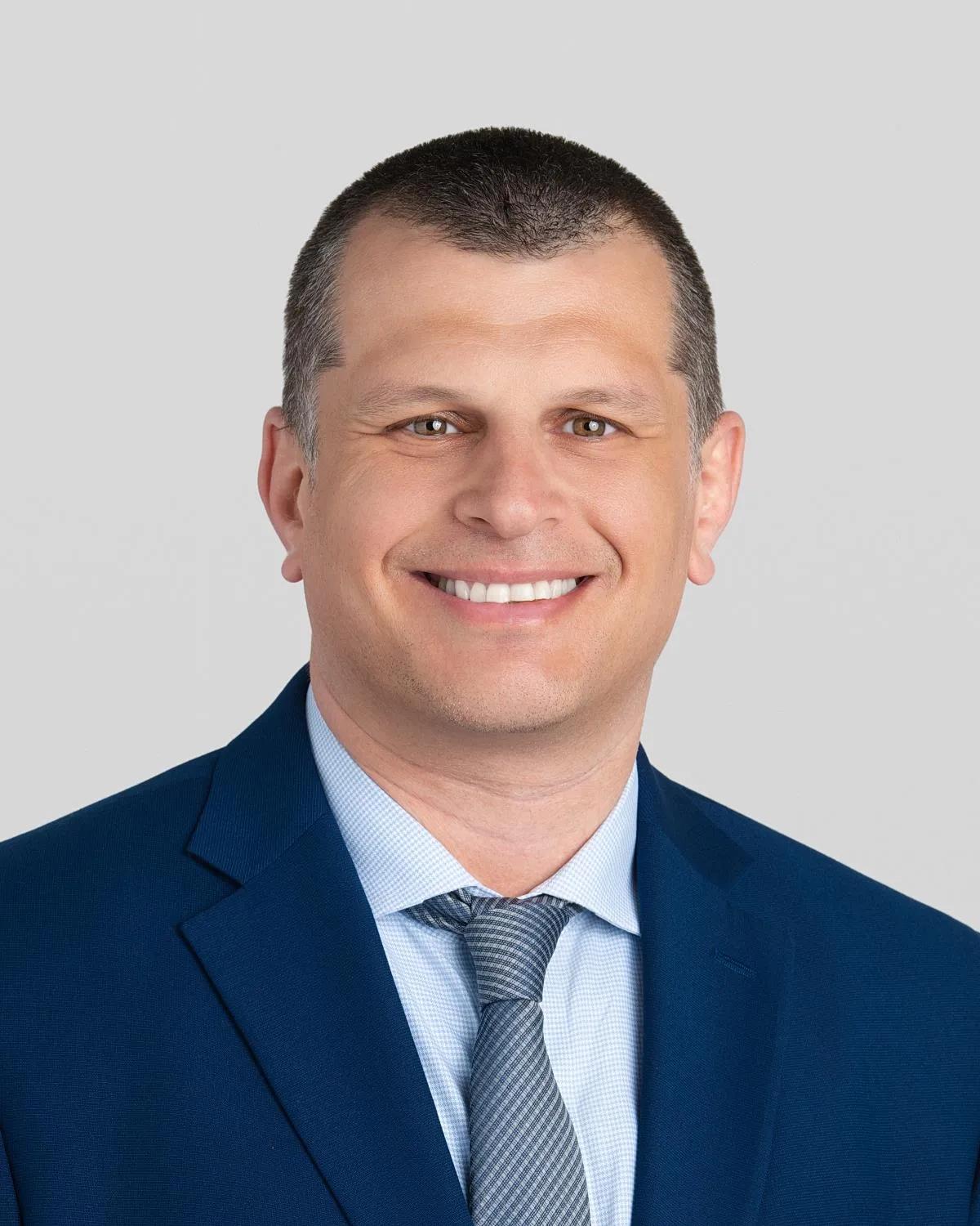Michael Goldenshluger, MD