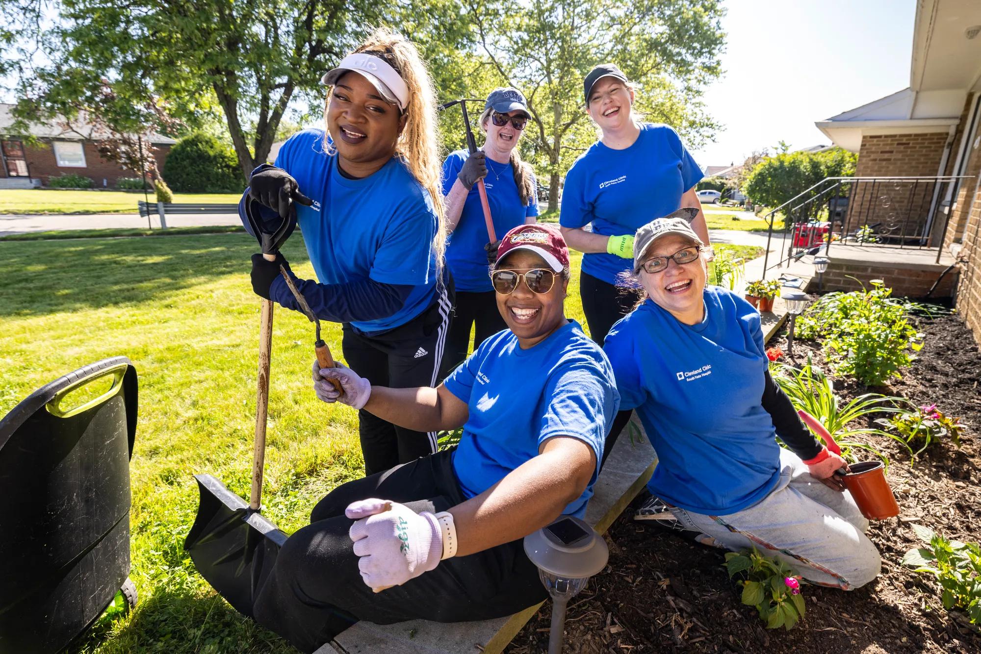 Caregivers volunteering