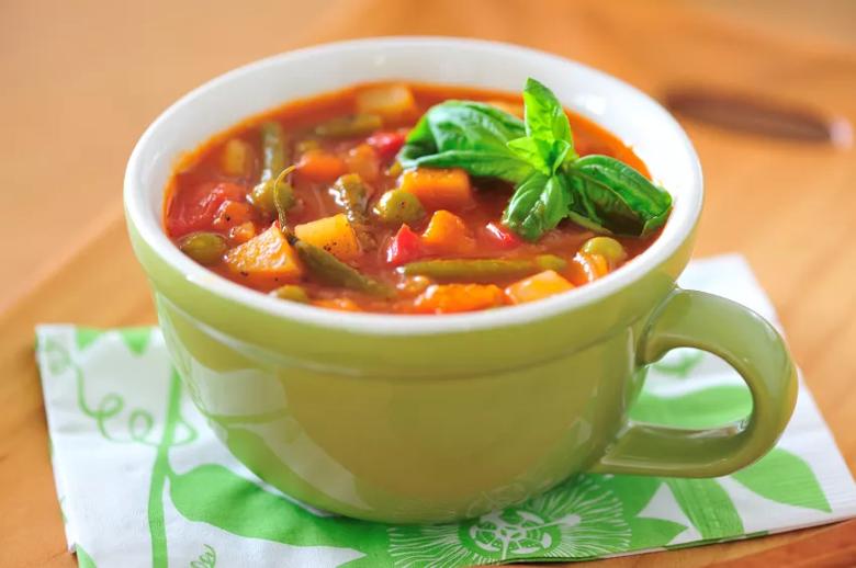 Recipe: Easy Vegetable Tomato Soup