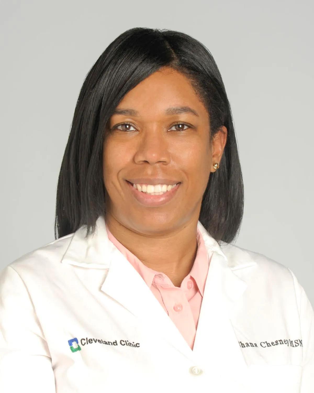 Shana Smith, CNP