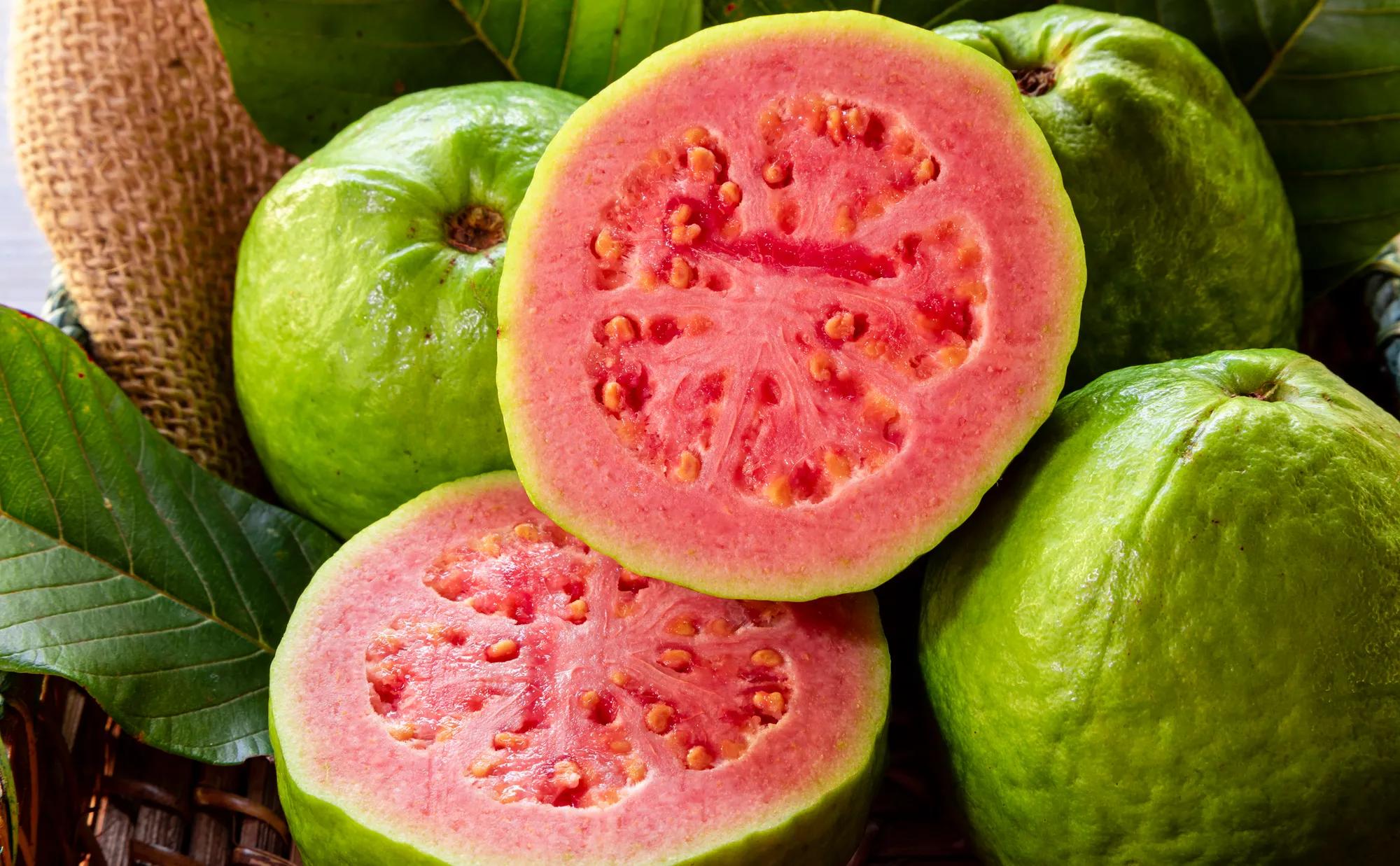 Guava: Nutrition and 4 Health Benefits