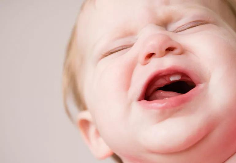 Can Teething Cause Fever Teething Symptoms and Signs