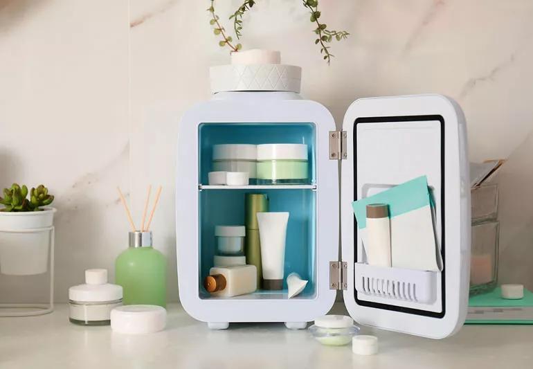 Should You Keep Skin Care Products in the Fridge? Expert Tips!