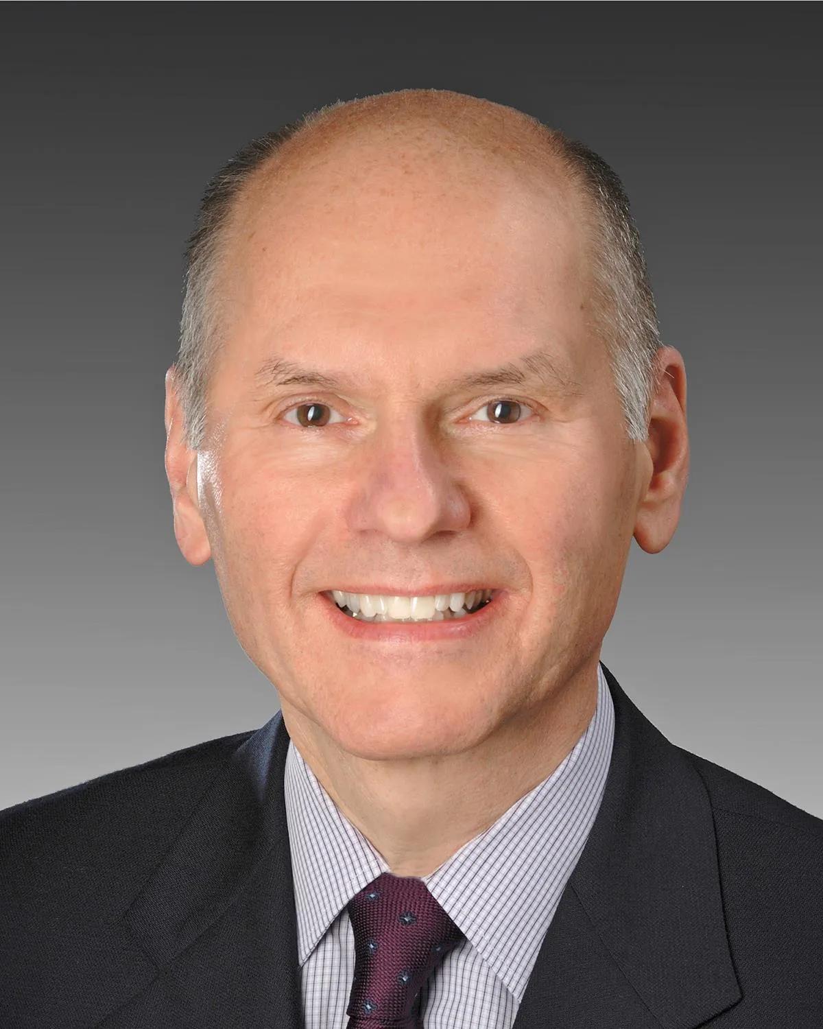 Kenneth Tomecki