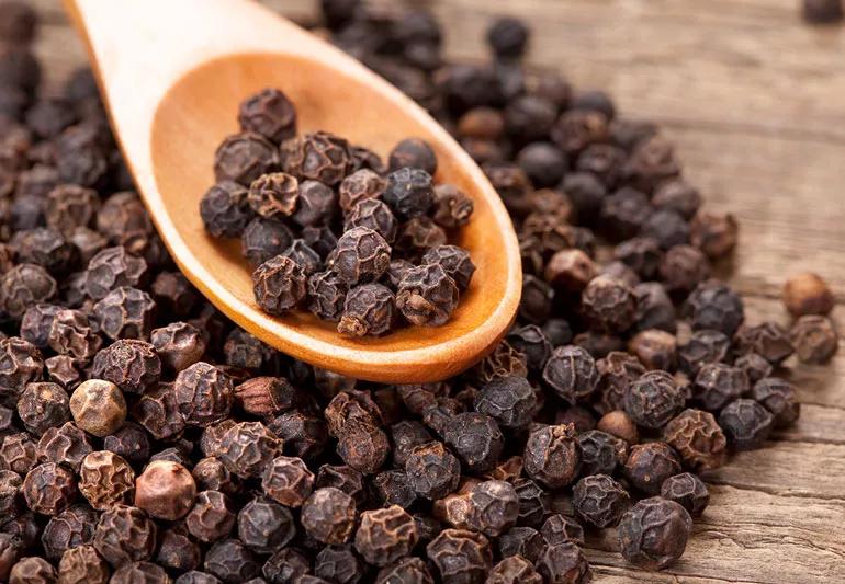 CBD-Infused Black Pepper: The Perfect Spice for Your Health and Taste –  Aroma Culinary