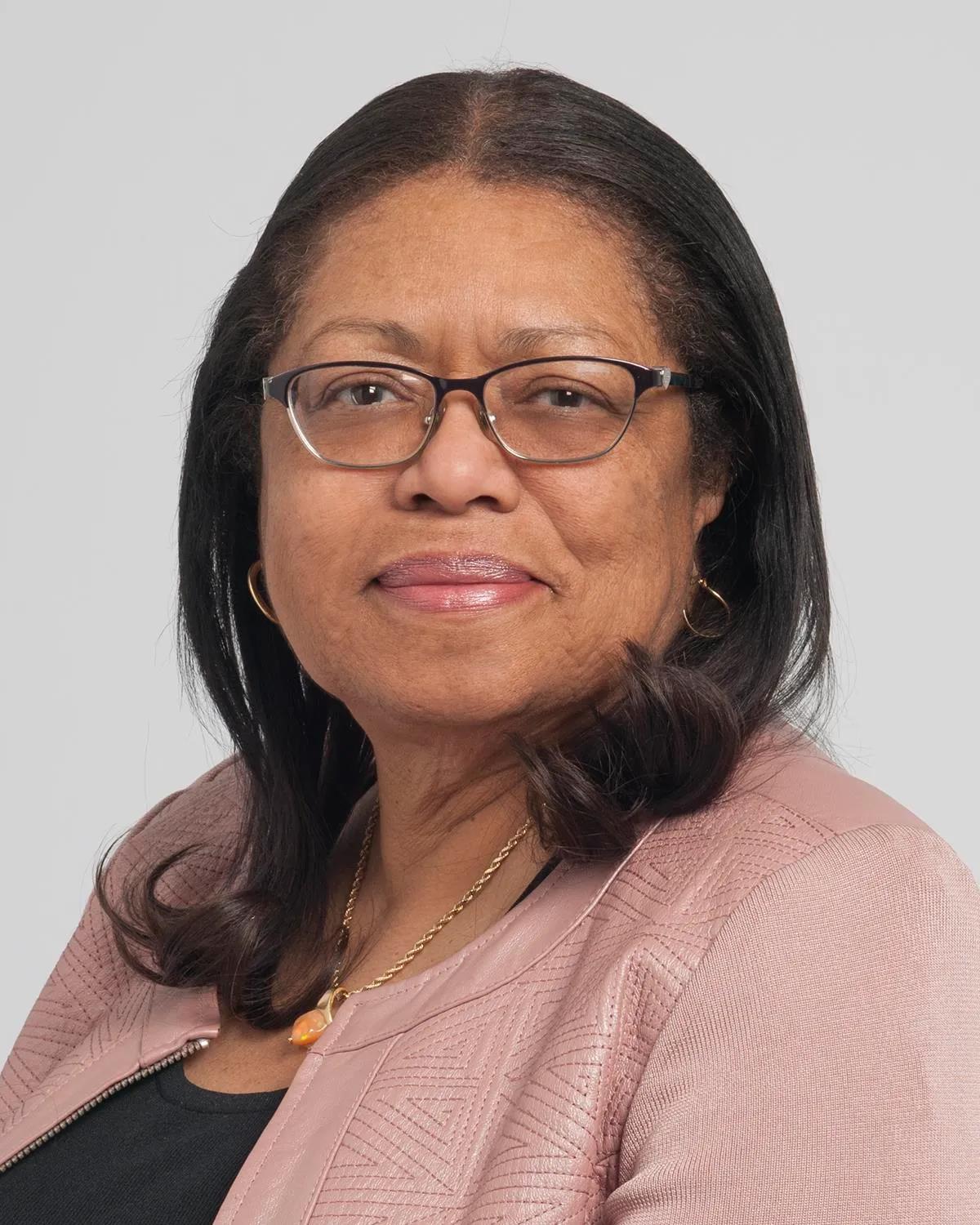 ＜ PHILIPPE AUDIBERT ＞PA KRISTEN NL GD Gastroenterology in Mentor, OH - ProviderMatch