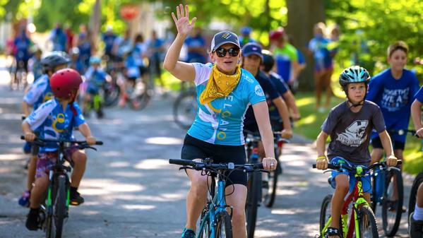 velosano Kate_riding_cropped