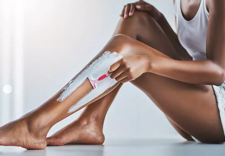 Shaving vs. Waxing: What's Better for Your Skin?
