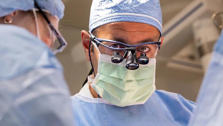 Dr. Eltemamy in the operating room