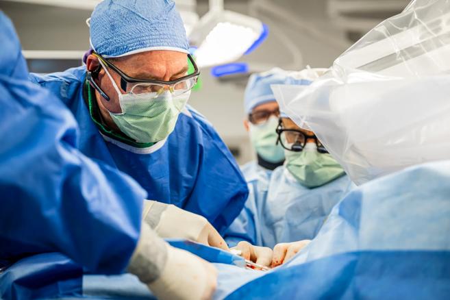surgeon performing operation in the OR