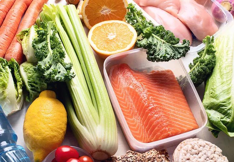 foods that fight inflammation salmon eggs veggies skinless chicken