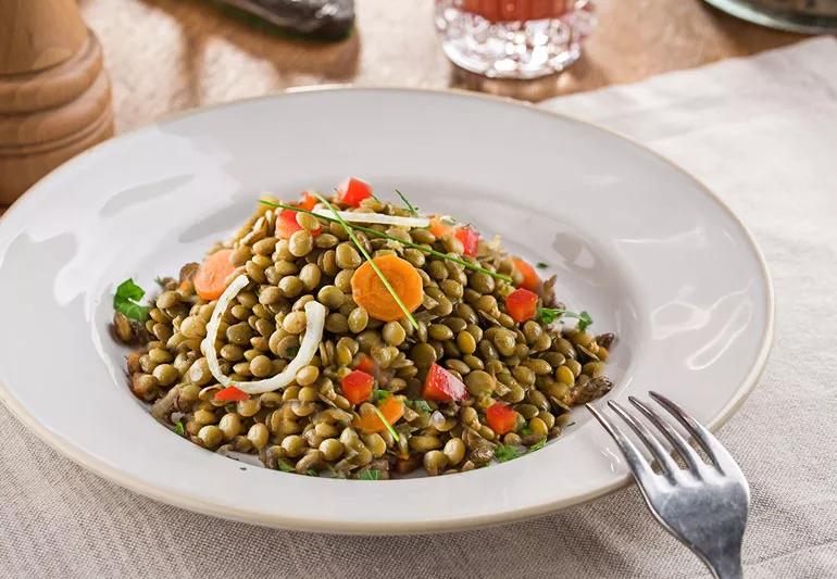 crunchy bistro lentil salad