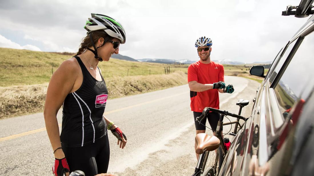Cycling Gear: 8 Must-Haves When You Ride