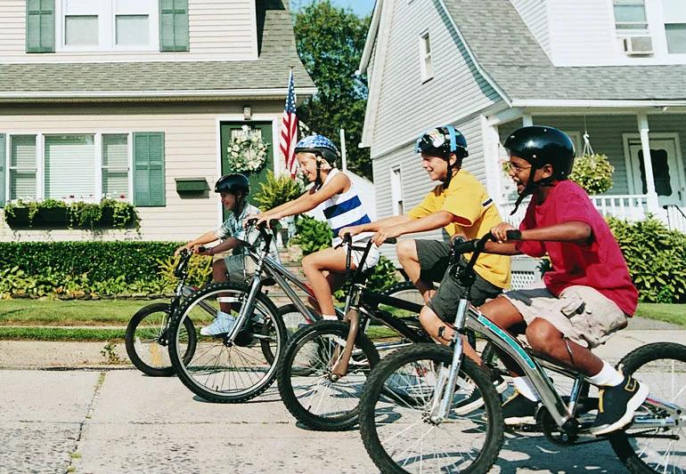 Teens prepare to race thier bikes