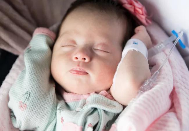 Sleeping late-preterm infant in NICU
