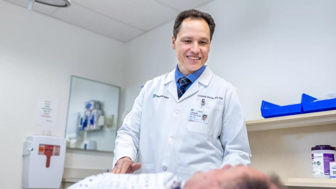 Duraes, MD
