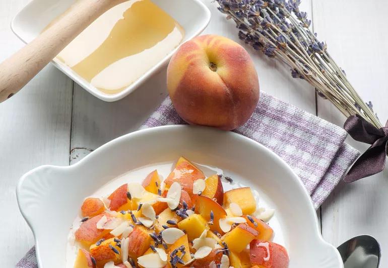 Using lavender as an ingredient in a salad