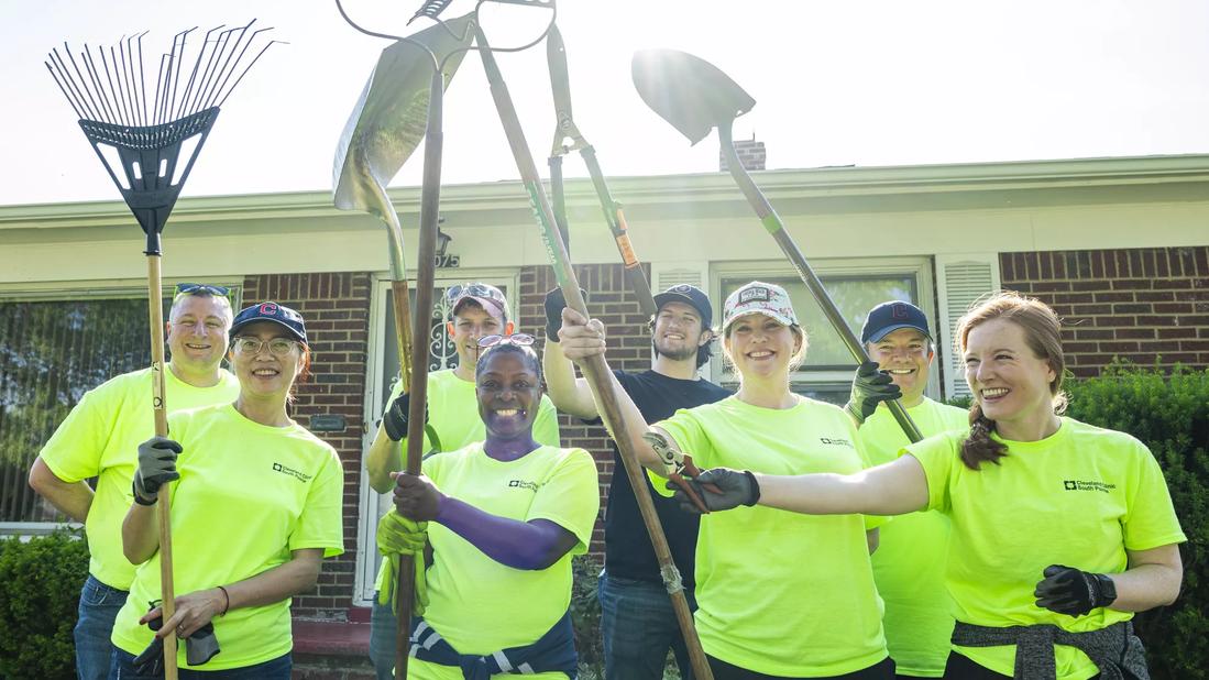 South Pointe Hospital's Neighbors Helping Neighbors Event Brings Smiles ...