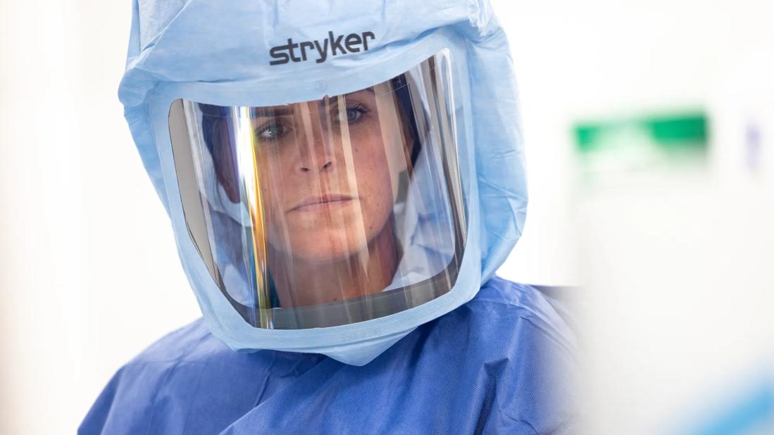 Female surgeon