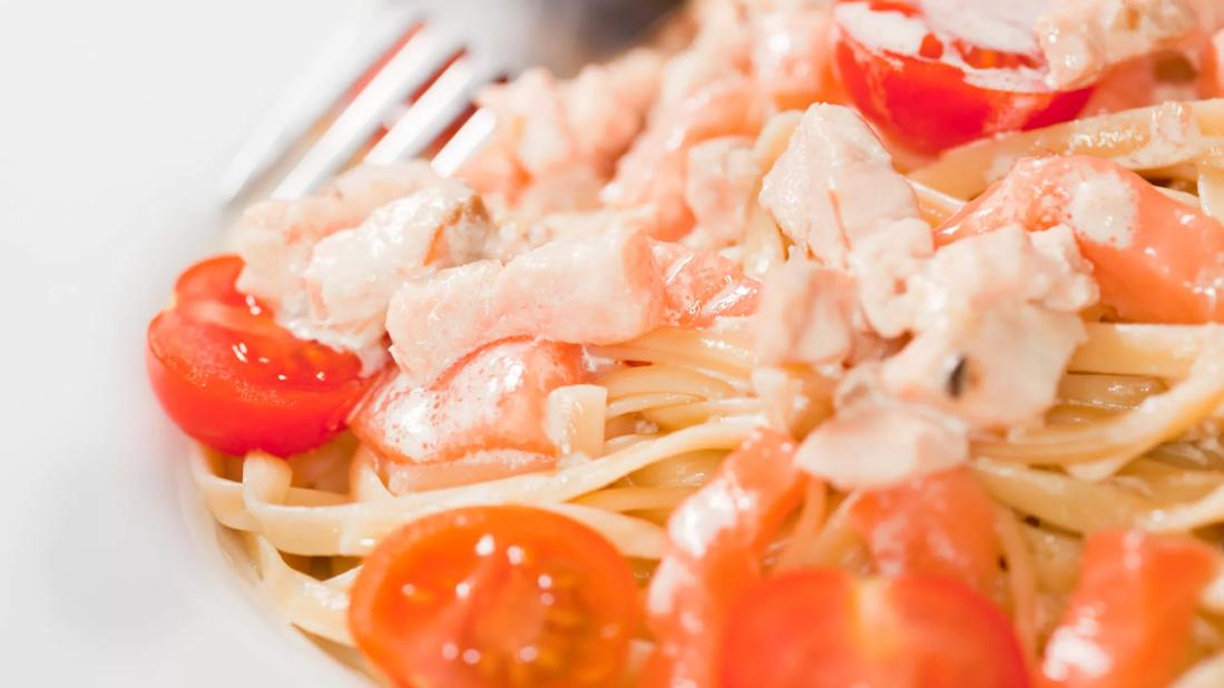 Recipe: Fettuccine and Salmon Marinara