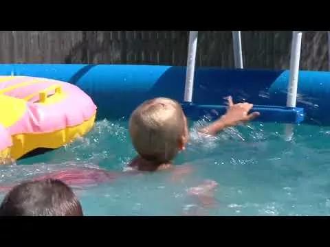 Keeping your Kids Safe while Swimming