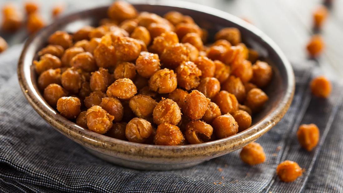 Bowl of roasted and seasoned chickpeas