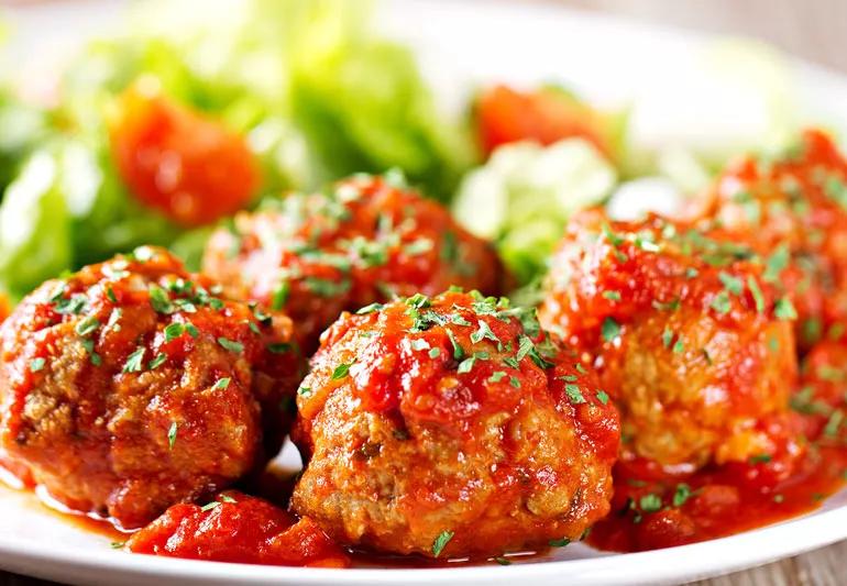 Tofu meatballs in tomato sauce