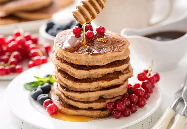 wheat and oatmeal pancakes with fruit
