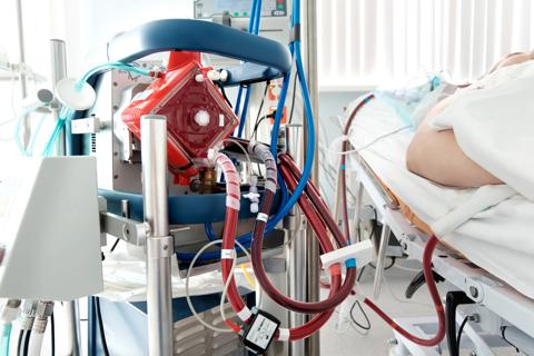 ECMO machine