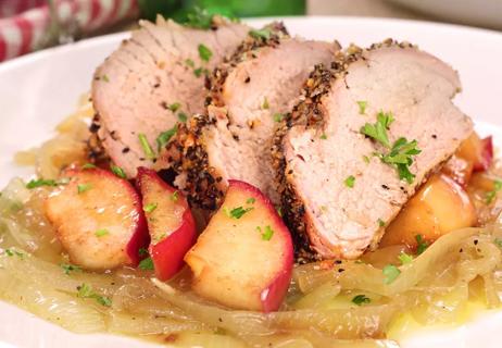 Recipe: Pork Tenderloin With Apples and Onions