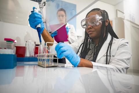 650&#215;450-Laboratory