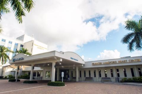 Exterior view of Cleveland Clinic Martin North Hospital