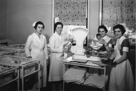 Cleveland Clinic nursing history