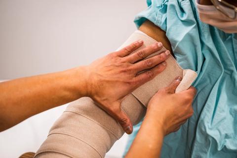 19-CNR-4017 Reducing lymphedema risk 650 x 450