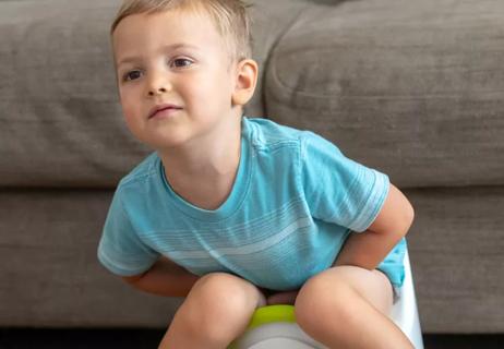 toddler on potty