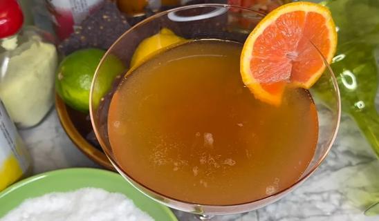Alcoholic beverage