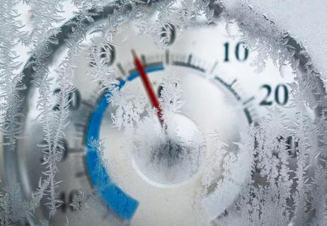 Thermometer showing below zero temperatures