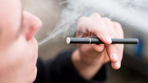 Chest x-ray adolescent vaping injury