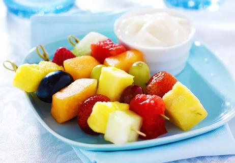 Fruit kabobs with honey yogurt dip