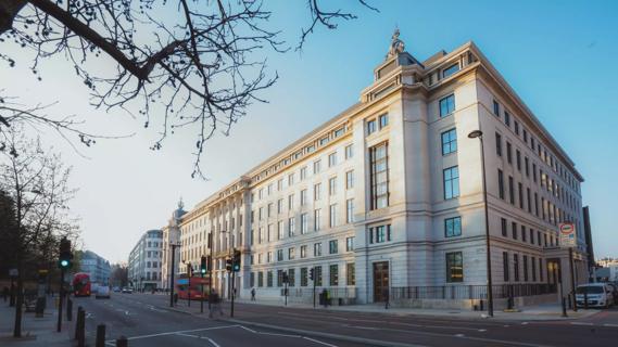 Cleveland Clinic London Exterior