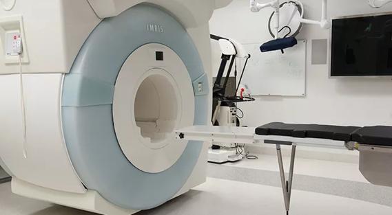 Intraoperative-MRI_Joyce_690x380pxl