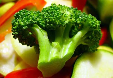 broccoli, red peppers, and other bright vegetables