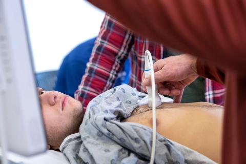 Patient gets echocardiogram